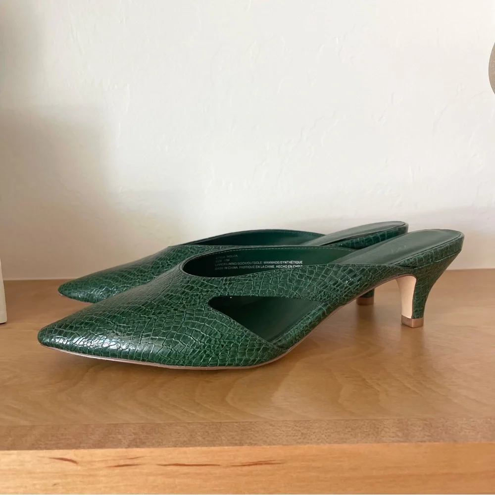 Anthropologie Matisse Cut Out Mule Green Faux Snakeskin Kitten Heels Shoes 10 - Picture 4 of 8